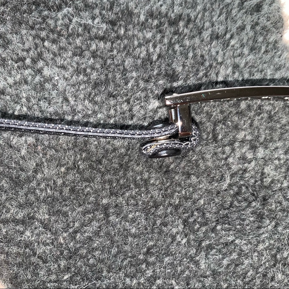 Authentic Gucci Belt - Picture 8 of 14